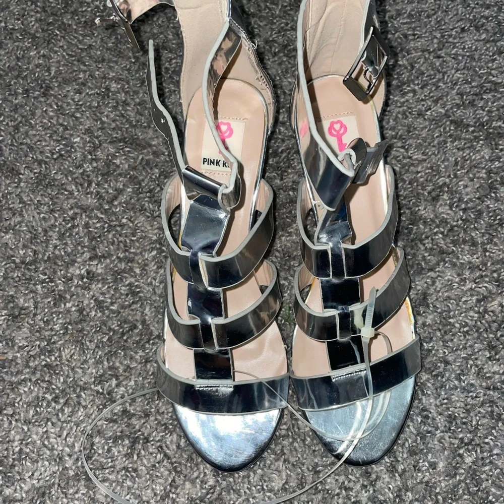 Pink Key Heels - Picture 3 of 6